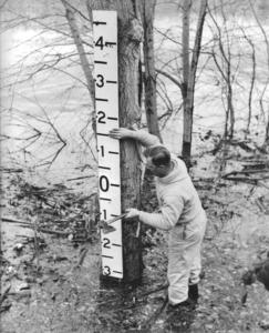 Flood gauge, 1962