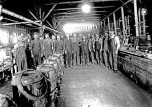 American Range Foundry workers, circa 1921 