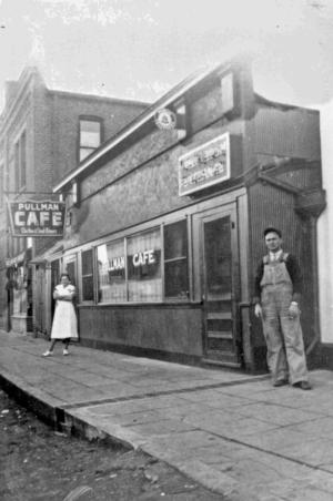 Pullman Cafe  