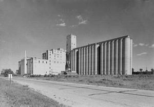 Rahr Malting, circa 1945     