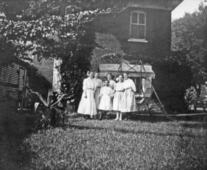 Ries' Lovers Resort, Aug. 12, 1906     