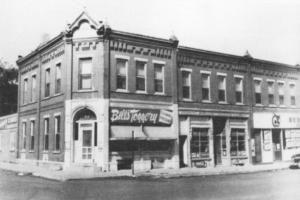 Northwest corner of Second Ave. and Lewis St., circa 1940s 
